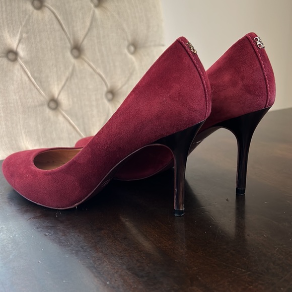 Coach pumps heels in burgundy suede - beautiful! - Picture 1 of 9